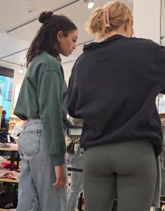 Green Tushy Girl
