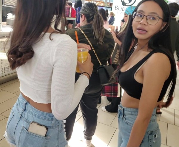 2 Amazing Teen Beauties